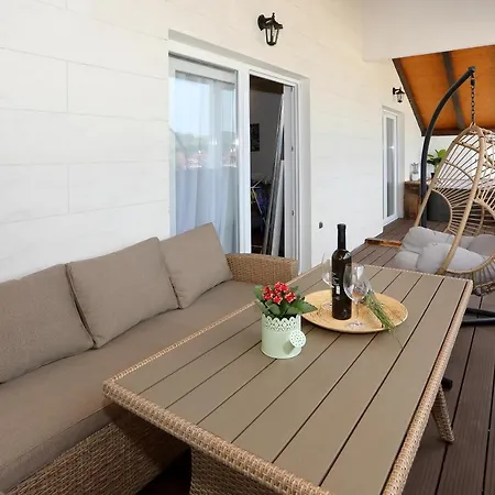 Luxury Apartments Monika Near The Sea With Private Parking Bibinje Exterior foto
