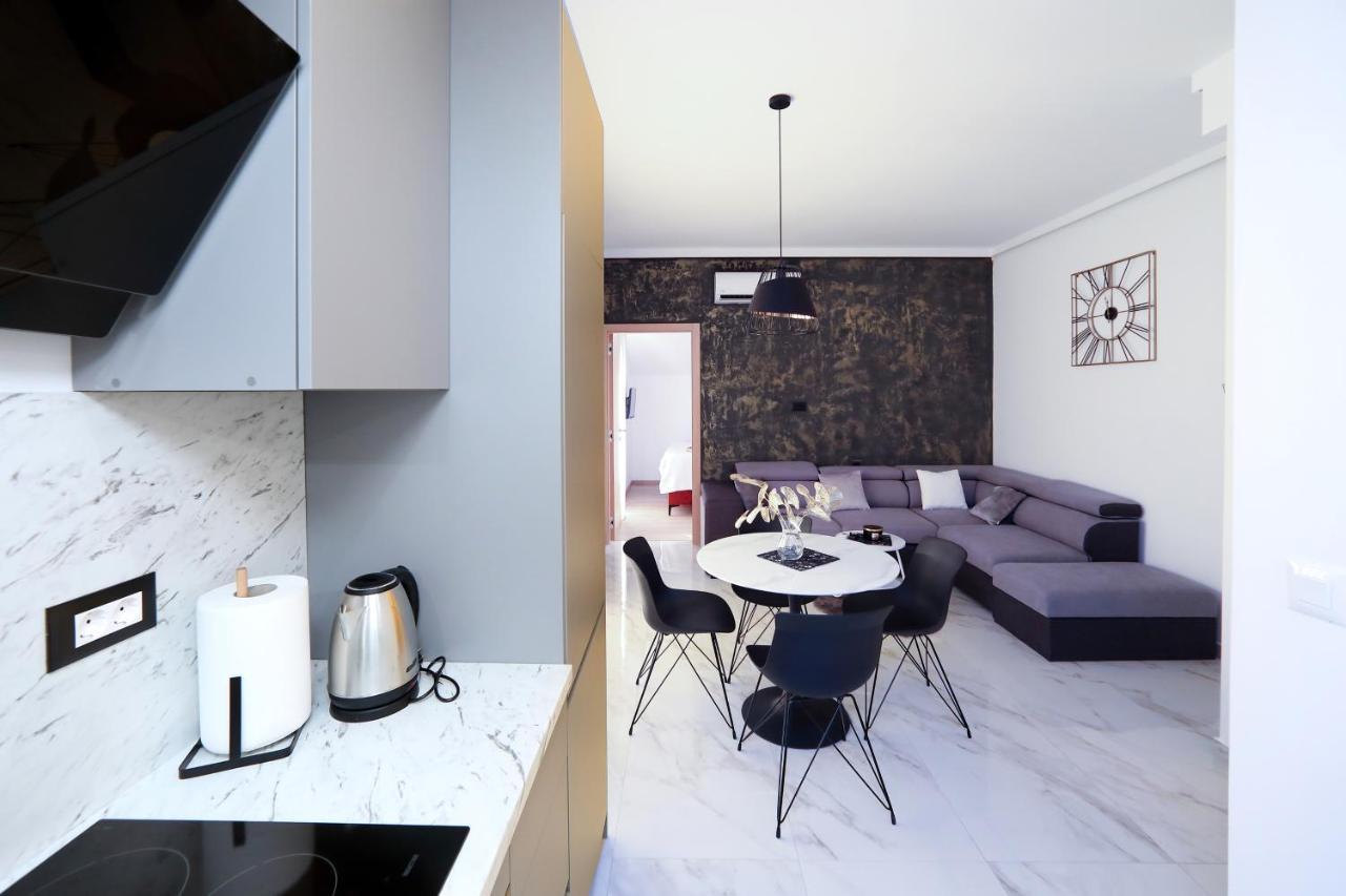 Apartment Luxury Monika Near The Sea With Private Parking *